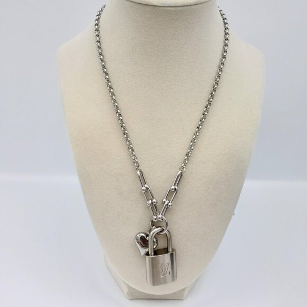 Stainless Steel Silver-Plated Necklace with Authentic Louis Vuitton Padlock - Picture 12 of 12